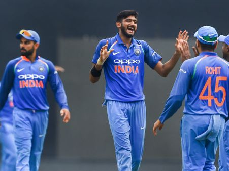 দিন-রাতের ম্যাচ শেষ হল সুর্য ডোবার আগেই! সংক্ষিপ্ততম ম্যাচ জিতে ভারত সিরিজ জিতল ৩-১ ফলে