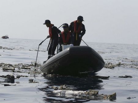 সমুদ্র-সৈকতে ‘অলৌকিক’ ঘটনা, সমুদ্রের ঢেউয়ে ভেসে এল ফুটফুটে এক শিশু