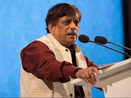 'বাঙালি-র হিন্দু-মুসিলম কী, কবে জাগব আমরা', অসম গণহত্যায় গর্জে উঠলেন তপোধীর