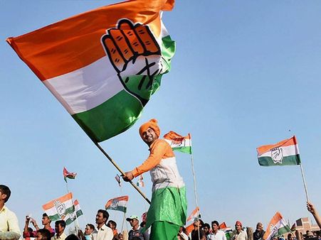 এবার রাজস্থান ও ছত্তিশগড় নিয়ে কোন সিদ্ধান্ত নেবে কংগ্রেস! চূড়ান্ত লড়াইয়ে এগিয়ে কে