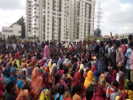 বেঙ্গালুরুতে বস্তি উচ্ছেদে 'বাধা'! তৃণমূলের থেকে 'সক্রিয়' সিপিএম