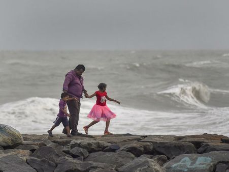 বঙ্গোপসাগর বেয়ে ধেয়ে আসছে সাইক্লোন, ঠান্ডায় কোপ পড়ার আশঙ্কা
