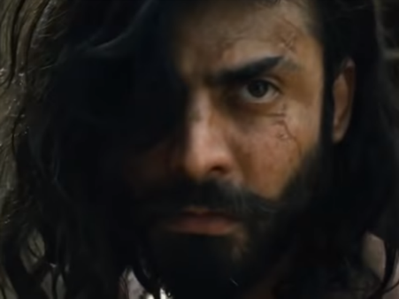 নারী -হৃদয়ে ঝড় তুলে সিক্স প্যাকে ফাওয়াদ! 'মৌলা জঠ'-এর ভিডিওর প্রশংসায় বলিউড