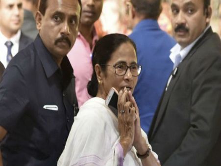 মধ্যপ্রদেশে কমলনাথের শপথে আমন্ত্রণ! তৃণমূল নেত্রী দিলেন 'বার্তা'