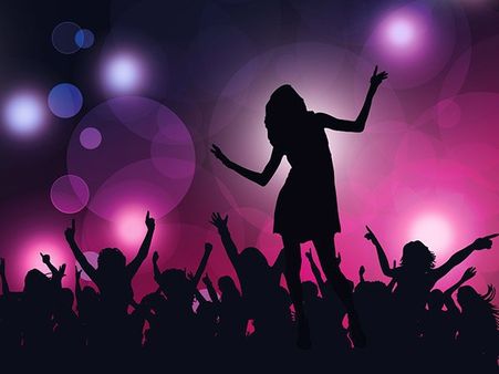 বর্ষবরণের রাতে মহিলাদের কেমন পোশাক পরতে হবে! নির্দেশিকা বিজেপি শাসিত রাজ্যের প্রশাসনের