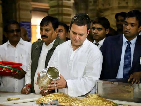 মোদীকে চ্যালেঞ্জ ছুড়তে রাহুল হলেন শিবভক্ত-রামভক্তও! ২০১৮-য় নয়া রূপে সোনিয়া-তনয়