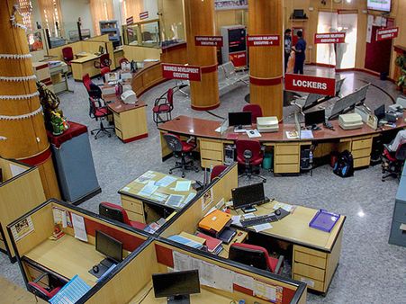 ২৭ মাসে সর্বোচ্চ সীমায় বেকারের সংখ্যা! আশঙ্কার দোলাচলে নবীন প্রজন্ম