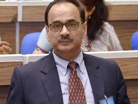 নীরব মোদী-মালিয়াকে সাহায্য করেন অলোক বর্মা! কী রিপোর্ট সিভিসি-র