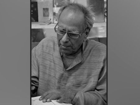 নক্ষত্র পতন হল সাহিত্য জগতে, ‘নীলকণ্ঠ পাখির খোঁজে’চলে গেলেন অতীন বন্দ্যোপাধ্যায়