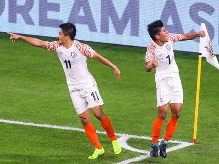 চাপের মুখে আমিরশাহি! আজই দ্বিতীয় রাউন্ডের টিকিট পাকা করতে চান সুনীলরা