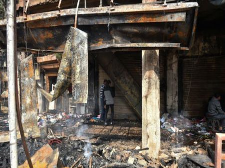 গড়িয়াহাটে আগুনে ফিরল বাগরির স্মৃতি! সূত্রের খোঁজে ফরেনসিক দল