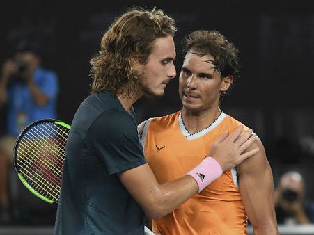 অস্ট্রেলিয়ান ওপেনে নাদালের স্বেচ্ছাচার! ঝড়ে তোলা টেনিসে পথ হারালেন ফেডেরার-জয়ী গ্রিক তরুণ