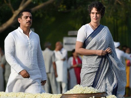 প্রিয়ঙ্কার রাজনীতিতে পা, প্রেমপূর্ণ প্রতিক্রিয়ায় ফেসবুকে স্ত্রীকে অভিনন্দন স্বামী রবার্টের