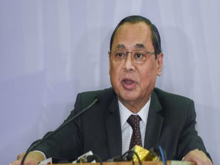 মোদীর নেতৃত্বাধীন সিবিআই-এর নিয়োগ কমিটি! কারণ জানিয়ে সরলেন প্রধান বিচারপতি