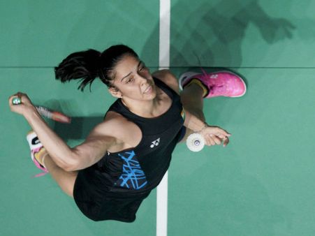 ওকুহারা-বাধা টপকেও শেষরক্ষা হল না! সেমিফাইনালেই আটকে গেলেন সাইনা, কোয়ার্টারে শ্রীকান্ত