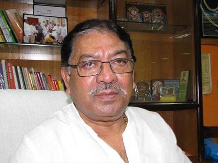 বাংলায় বিজেপিকে জেতানোর দায়িত্ব নিয়েছে তৃণমূল, মৌসমের দলত্যাগে নিশানা সোমেনের