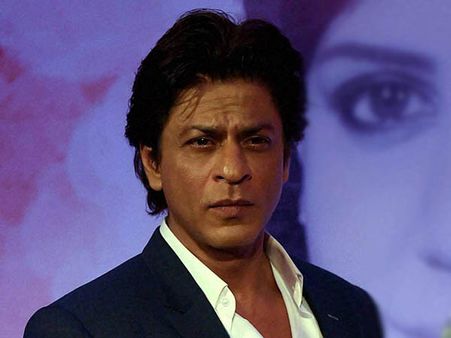 'জিরো'র ব্যর্থতা ঢাকতে কোন চেষ্টায় মশগুল শাহরুখ! ছবির শ্যুটিং ঘিরে কী কাণ্ড করলেন কিং খান