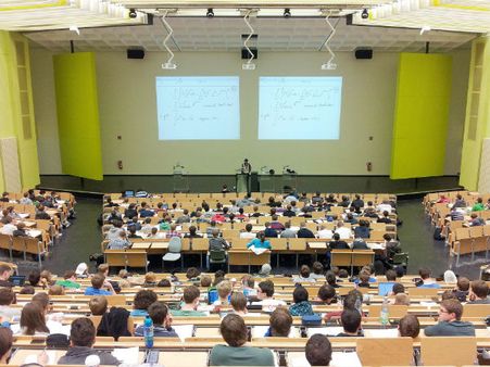 প্রতারকদের রুখতে সরকারেরই প্রতারণা! গড়ে তোলা হল আস্ত এক ভূয়ো বিশ্ববিদ্যালয়