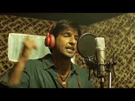 'গালি বয়'-এ র‌্যাপ-মন্ত্রে কোন বার্তা দিলেন রণবীর-আলিয়ারা! প্রেম দিবসে উঠে এল কোন গল্প