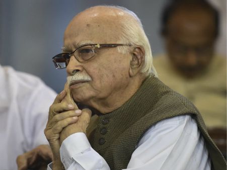 লৌহপুরুষ আডবাণী আশ্চর্য নীরব সংসদে! পাঁচ বছরে প্রতি পাঁচদিনে মুখে এনেছেন একটি মাত্র শব্দ