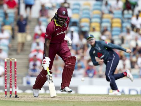 ৩৬০ রান তুলেও বিস্ময়কর হার! ৩টি বিশ্বরেকর্ড করলেন ক্যরিবিয়ানরা, ১টি করলেন ইংরেজরাও