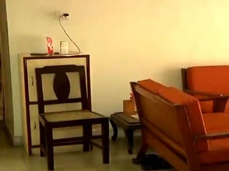 অভিজাত বহুতলে বৃদ্ধের রহস্য মৃত্যু! চাঞ্চল্য বালিগঞ্জ প্লেসে