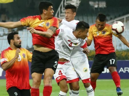 প্রেম দিবসে লাল-হলুদের 'ফাইভস্টার' উপহার! দানমাউইয়ার হ্যাটট্রিক, মেনেন্দেজ পেলেন সবচেয়ে বড় জয়