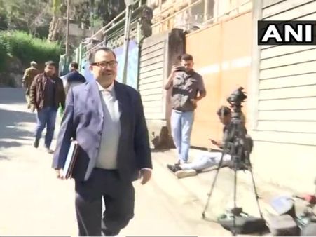 সিবিআই ডেরায় পৌঁছলেন কুণাল, হাতে কোন ফাইল নিয়ে ঢুকলেন তিনি