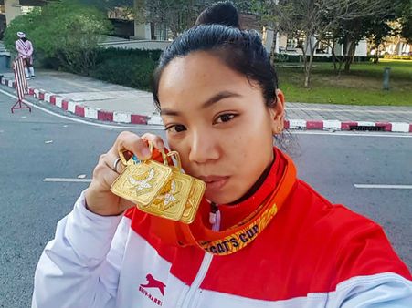 চোট কাটিযে খেলায় ফিরলেন, ফিরল সোনা জেতার অভ্যাসও - মীরাবাই চানু নজরে অলিম্পিক