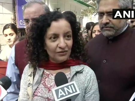 এমজে আকবর মামলায় জামিন সাংবাদিক প্রিয়া রমণীর