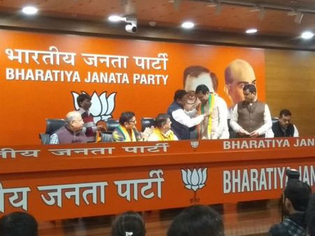 প্রাক্তন তৃণমূল নেতা শঙ্কুদেবের জার্সি বদল, যোগ দিলেন বিজেপিতে