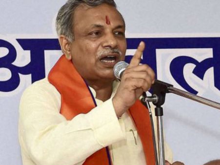 সবচেয়ে বেশি মন্দির ভেঙেছেন মমতা বন্দ্যোপাধ্যায়! ভিএইচপি নেতার বক্তব্যে বিতর্কের ইন্ধন