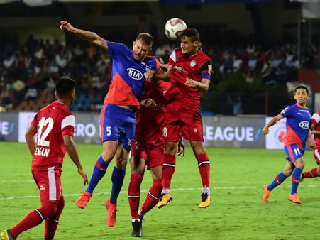 শেষ ২০ মিনিটের ঝড়, নর্থইস্টের হৃদয় ভেঙে দিল বেঙ্গালুরু! পর পর দুই বছর ফাইনালে সুনীলরা