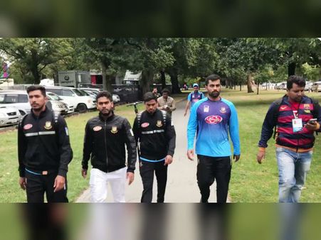 ৩০ সেকেন্ডই তফাত গড়ে দিয়েছে জীবন ও মৃত্যুর মধ্যে - এখনও আতঙ্কিত বাংলাদেশ দল