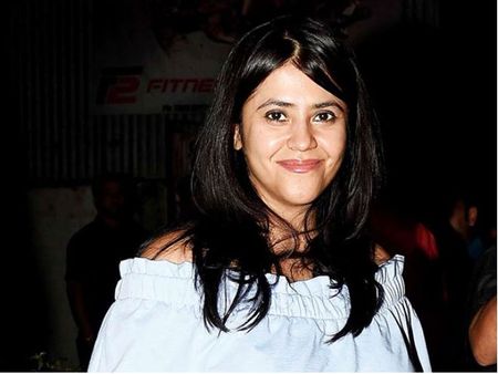 টানা ৩০ বার একতা কাপুরকে লক্ষ্য করে পিছু ধাওয়া ক্য়াব চালকের! নেপথ্যে চাঞ্চল্যকর ঘটনা