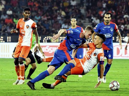 নতুন আইএসএল চ্যাম্পিয়ন বেঙ্গালুরু এফসি! শেষ মুহূর্তে এল গোল, এবারেও স্বপ্নভঙ্গ গোয়ার