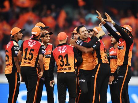 বেয়ার্রস্টো-ওয়ার্নার তাণ্ডব্যের পর বাকি কাজ সারলেন নবি! চরম লজ্জার হার বিরাট-বাহিনীর