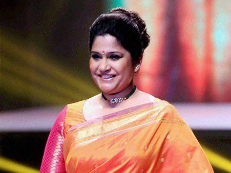 'চৌকিদার আপনি হলে কোনও মহিলা সুরক্ষিত থাকবে না',এমজে আকবরকে তোপ রেনুকার