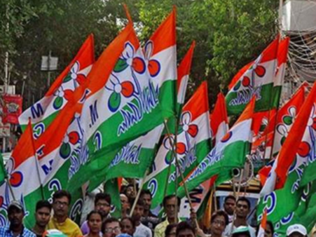 বঙ্গোপসাগরে ডুবে মরবে বিজেপি! দার্জিলিংয়ে নির্বাচনী জনসভা থেকে নিশানা গৌতমের