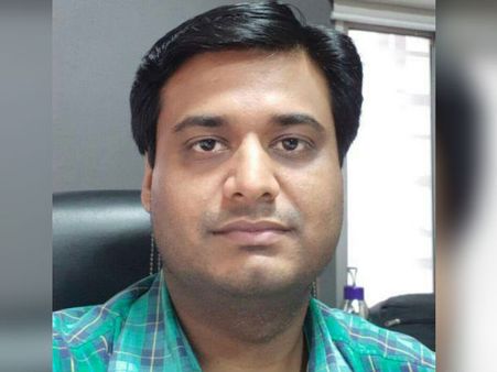 নদিয়ায় ভোটের দায়িত্বে থাকা অফিসার নিখোঁজ রহস্যজনকভাবে,তদন্তে পুলিশ