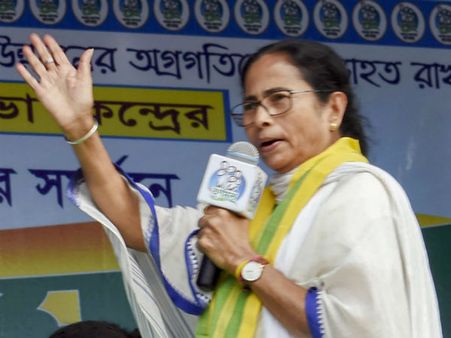 সারদা-নারদা তৈরি তো ১৯৮০ তে! আজ তদন্ত কেন, প্রশ্ন তৃণমূল নেত্রী মমতার