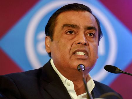 অনিলকে রাহুলের আক্রমণ, কংগ্রেস প্রার্থীর হয়ে প্রচার মুকেশের