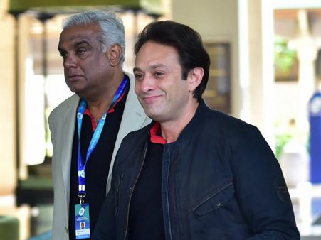 ড্রাগ রাখার অভিযোগে জাপানে নেস ওয়াদিয়ার ২ বছরের জেল, জানাচ্ছে রিপোর্ট