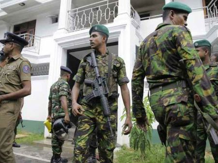 SriLanka: ভয়ঙ্কর আর্থিক সঙ্কটে জ্বলছে 'লঙ্কা'! ক্ষোভের বাড়ায় অর্থমন্ত্রীকে বরখাস্তের নির্দেশ