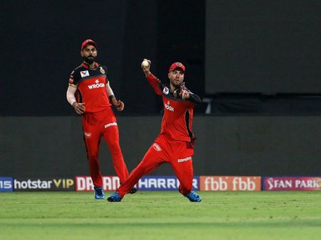 পাঞ্জাবকে ১৭ রানে হারিয়ে প্লে অফ জমিয়ে দিল বিরাটের আরসিবি