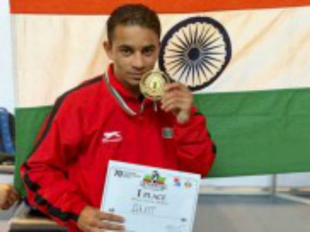 এশিয়াডে সোনাজয়ী বক্সার অমিতের নাম অর্জুন পুরস্কারের জন্য সুপারিশ
