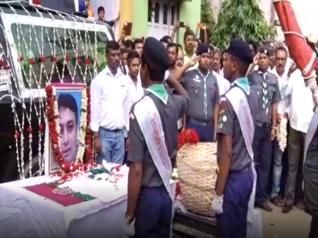 হাওড়ার বাড়িতে ফিরল পর্বতারোহী কুন্তল কাঁড়ারের দেহ! চোখের জলে শেষ বিদায়