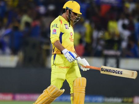 ২০১৭-র পর ২০১৯, ১ রানের ফাঁড়ায় আটকে মহেন্দ্র সিং ধোনি