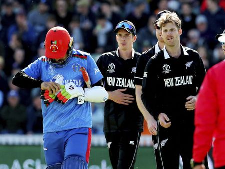 আফগানিস্তানকে ৭ উইকেটে হারিয়ে সহজ জয় তুলে নিল নিউজিল্যান্ড