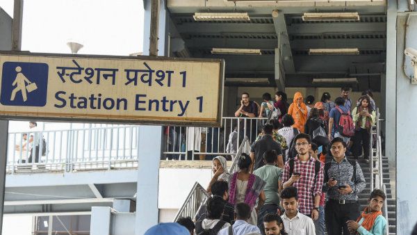 পিছনে ঘুরতেই মহিলা দেখলেন তাঁকে দেখে হস্তমৈথুন করছে এক অজ্ঞাতপরিচয়, গুরুগ্রামের ঘটনায় ফের হইচই